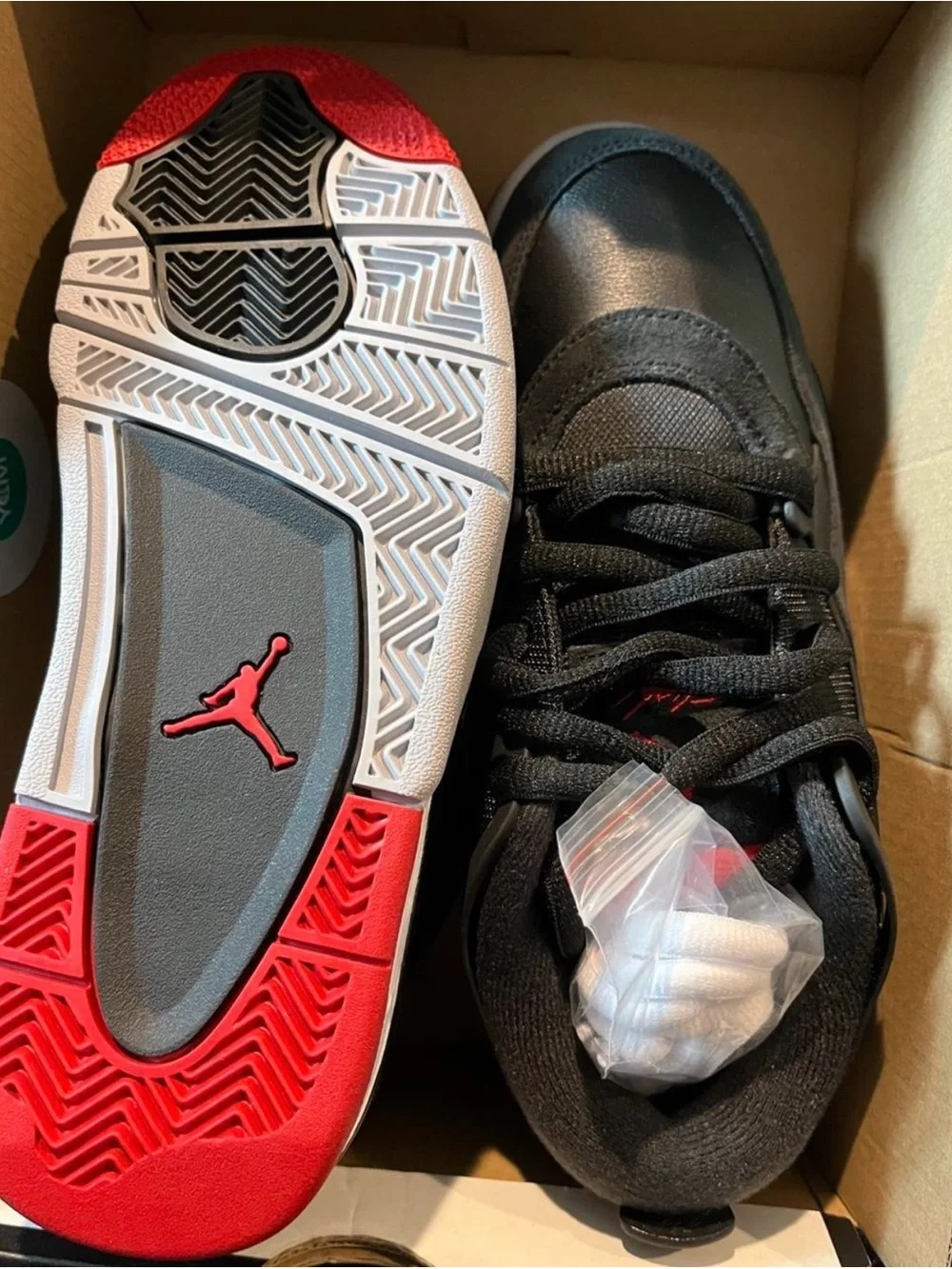 Nike Air Jordan 4 RM Box has no lid Shoes are brand new in original box